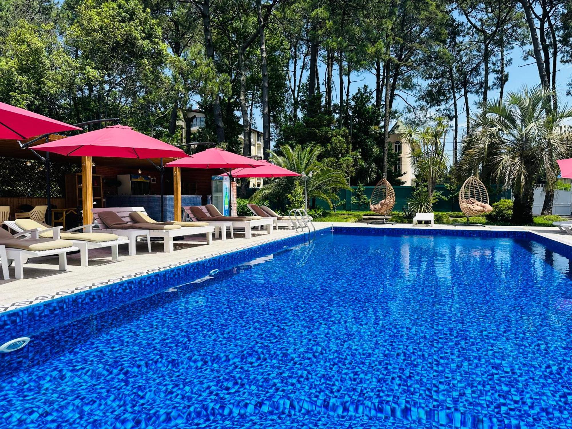Claude Monet Beach Hotel Ureki Εξωτερικό φωτογραφία
